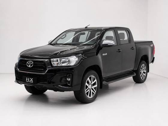 TOYOTA HILUX 2.8 SRV 4X4 CD 16V DIESEL 4P AUTOMÁTICO TOYOTA HILUX 2.8 SRV 4X4 CD 16V DIESEL 4P AUTOMÁTICO